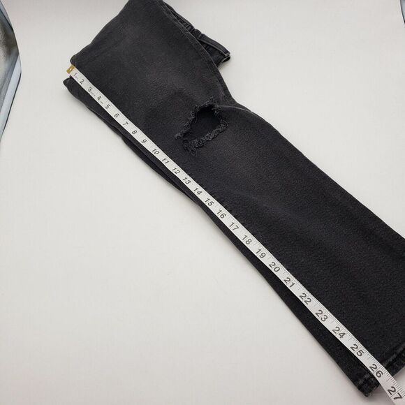 Levis Wedgie Straight Jeans Womens 26 Distressed Ripped Knee Button Fly Pants - Picture 9 of 13